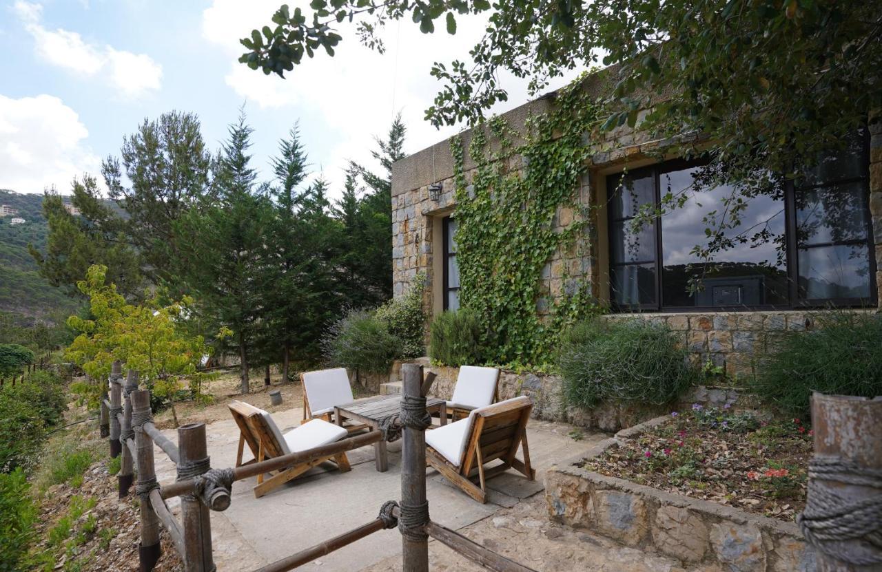 Jezzîne 블루 제이 밸리 B&B 외부 사진