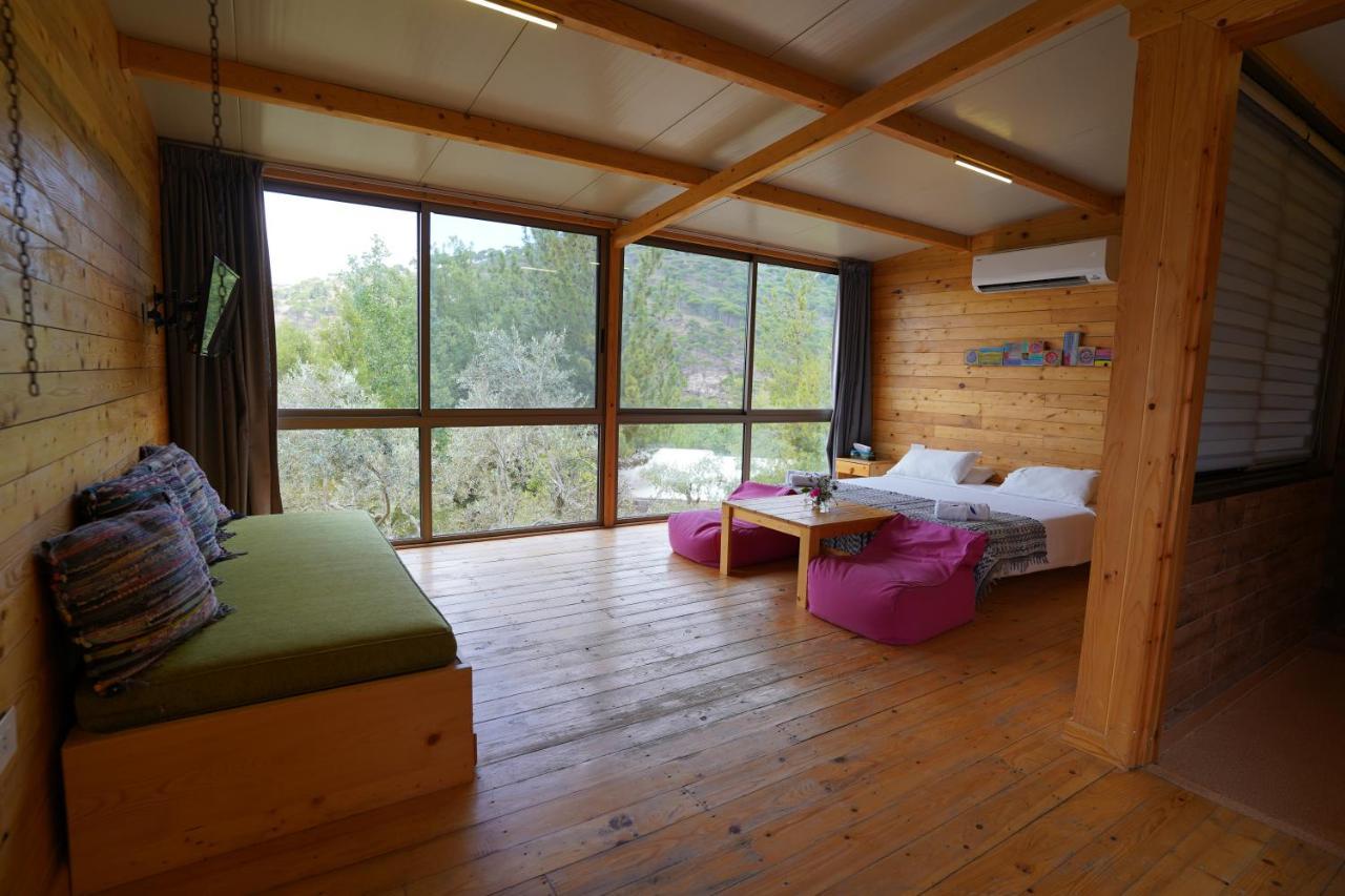Jezzîne 블루 제이 밸리 B&B 외부 사진