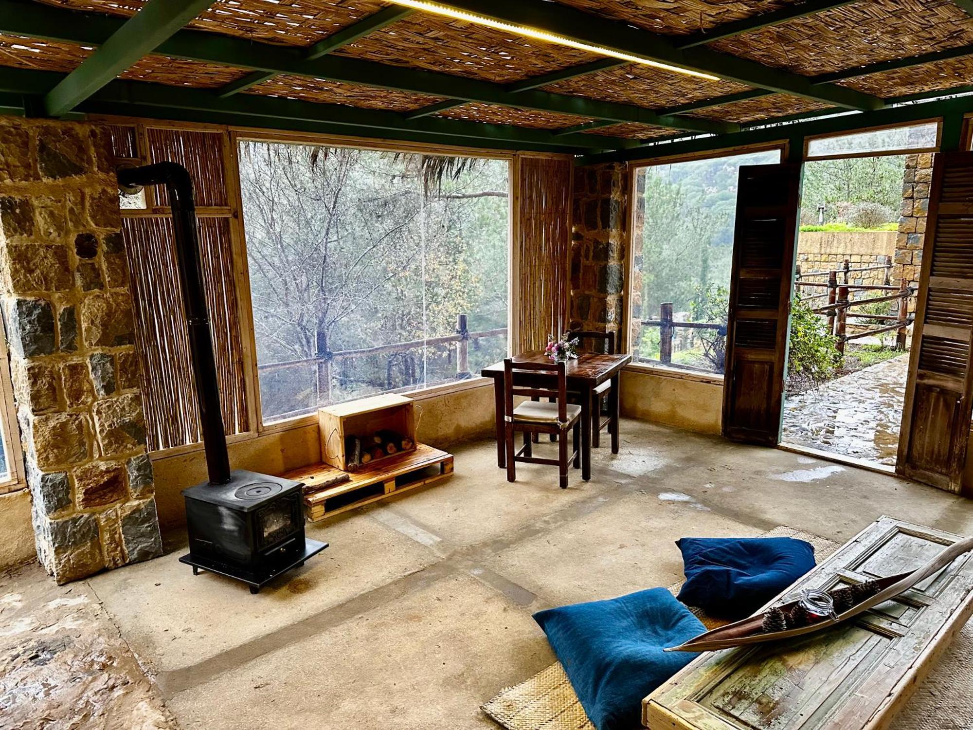 Jezzîne 블루 제이 밸리 B&B 외부 사진