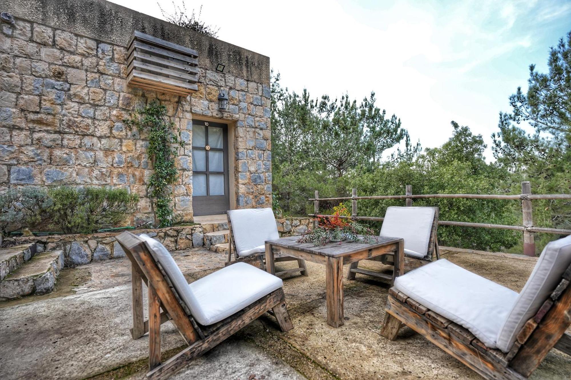 Jezzîne 블루 제이 밸리 B&B 외부 사진