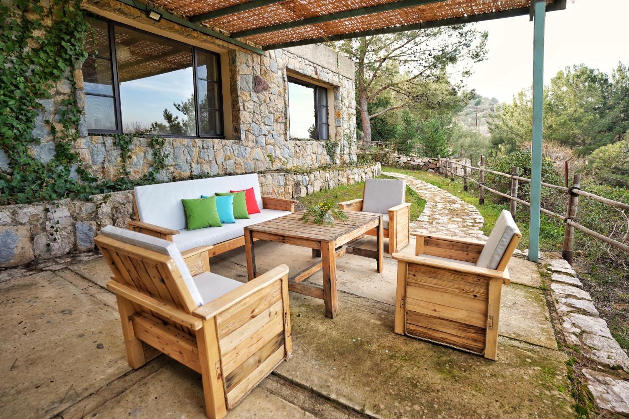Jezzîne 블루 제이 밸리 B&B 외부 사진